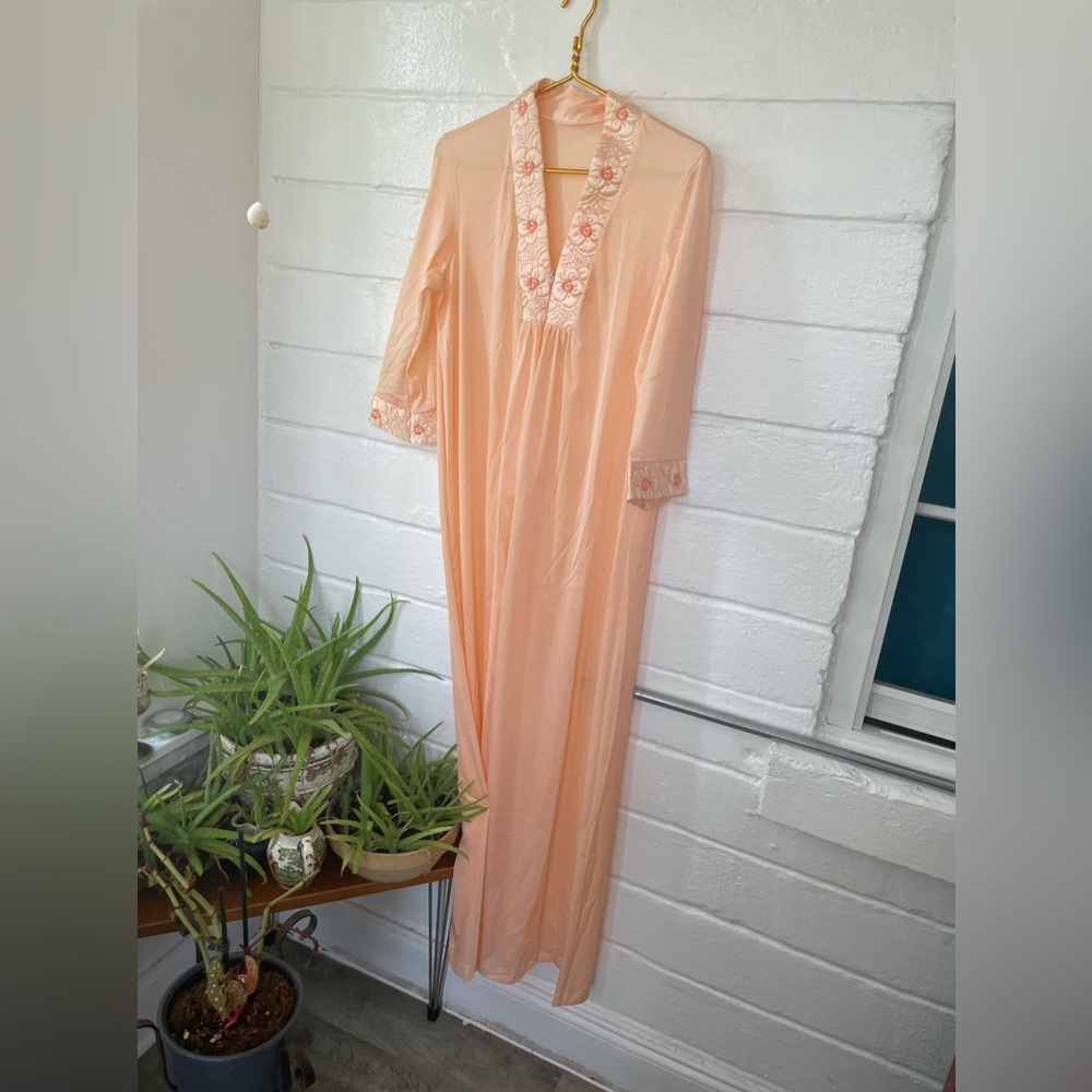 Vintage Sears Nightgown Robe Peach